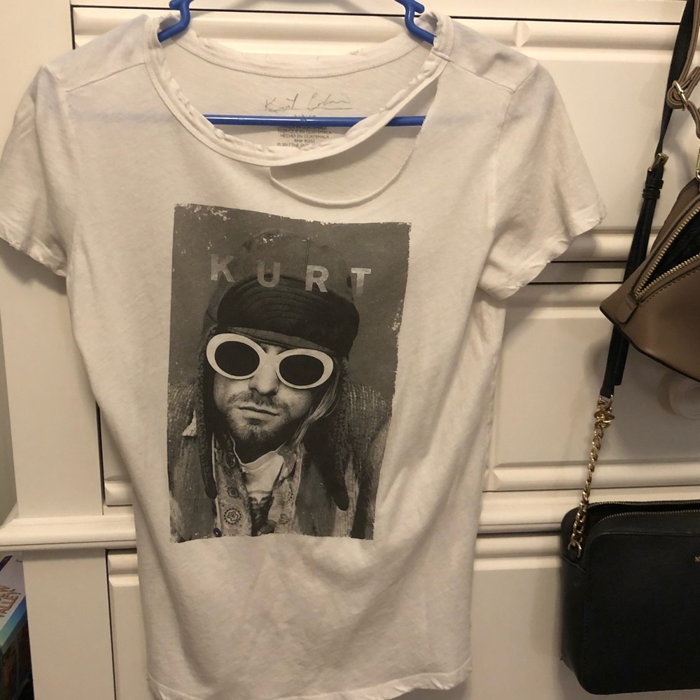 Kurt Cobain nirvana distressed band t-shirt
